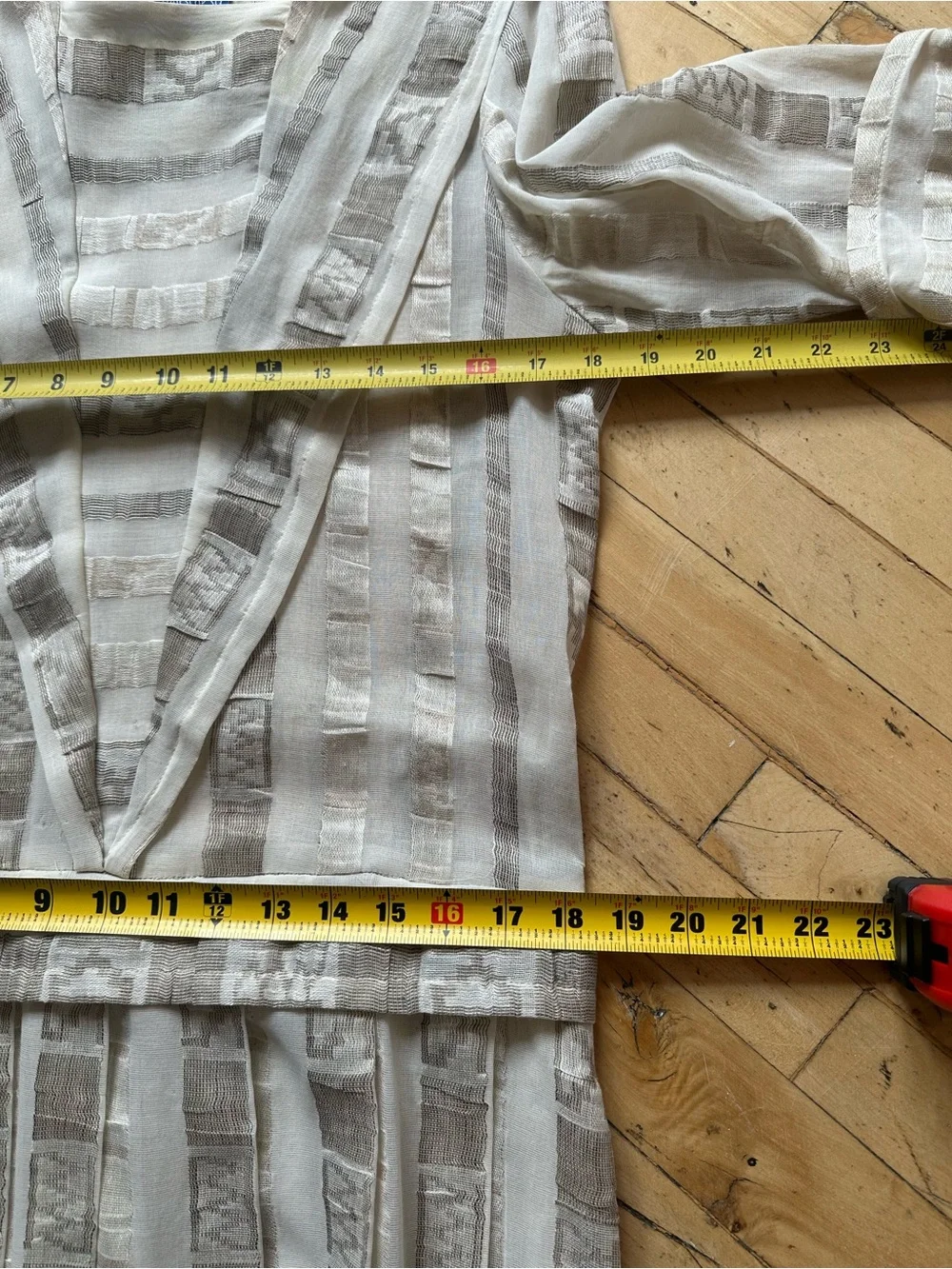 Linda Lundstrom Cream Patterned Maxi Dress - Picture 10 of 11